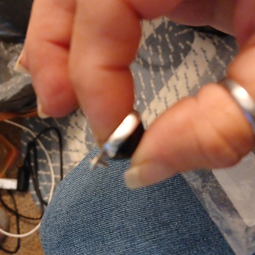 Pendent/ Charm - Picture 3 of 5